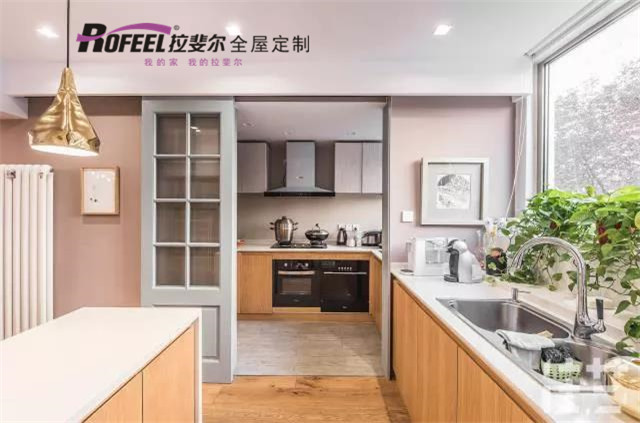 拉斐爾全屋定制|開放式廚房落伍了，現(xiàn)在廚房流行這樣設(shè)計(jì)！